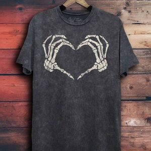 Women's Charcoal Short Sleeve Tee with Skeleton Hand Heart Graphic